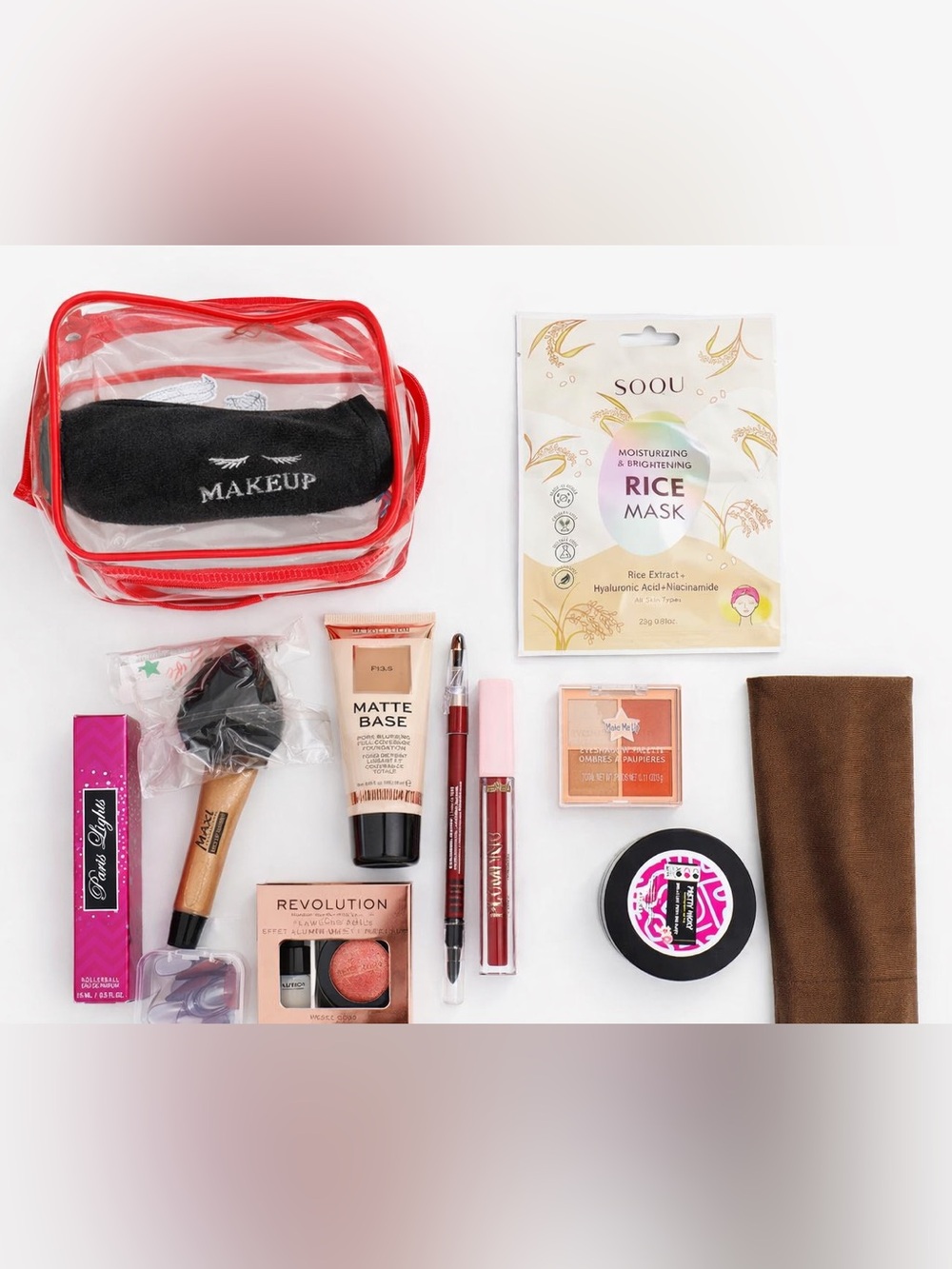 DEAL DEAL DEAL$$$$ 
Makeup bundle variety of makeup essentials .